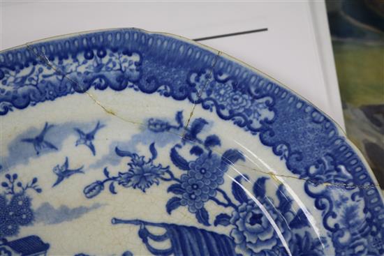 A Chinese blue and white bowl, five plates and two cups